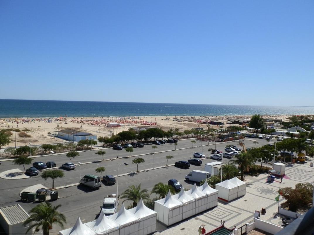 Apartamentos Carolino Monte Gordo Phòng bức ảnh